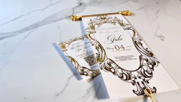 Elite Acrylic Scroll mailer Gold Zayla Designs 1