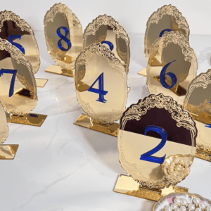 Dee table Numbers Zayla Designs